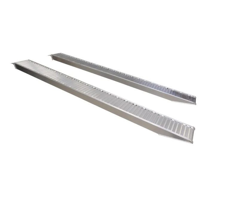 Rampa załadowcza do pojazdów z gąsienicami stalowymi lub pełnymi kołami gumowymi ALTEC AVS 150 (150.11.009)